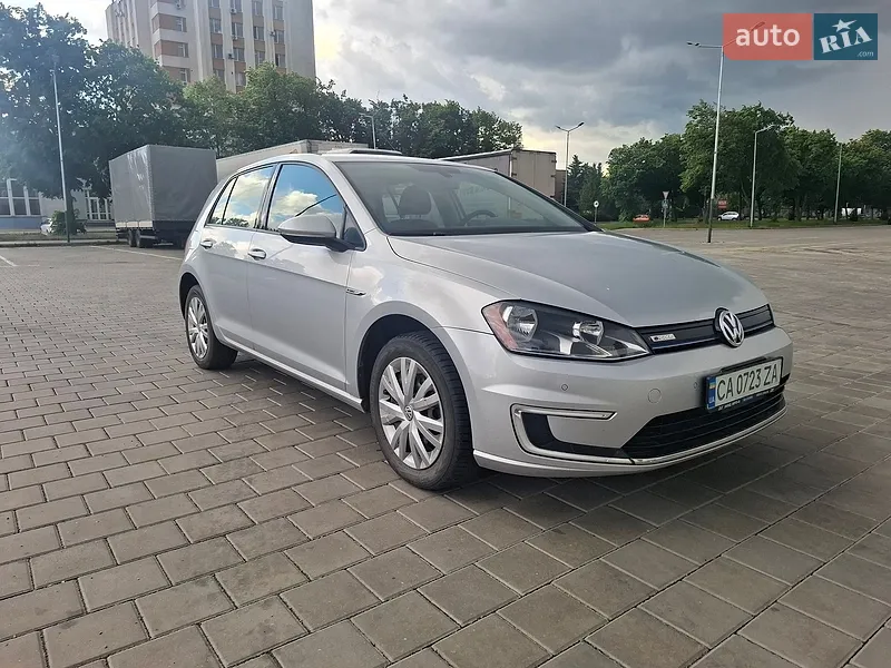 Volkswagen e-Golf 2015 VIN WVWKP7AU4FW906530 фото оголошення 7 з 68