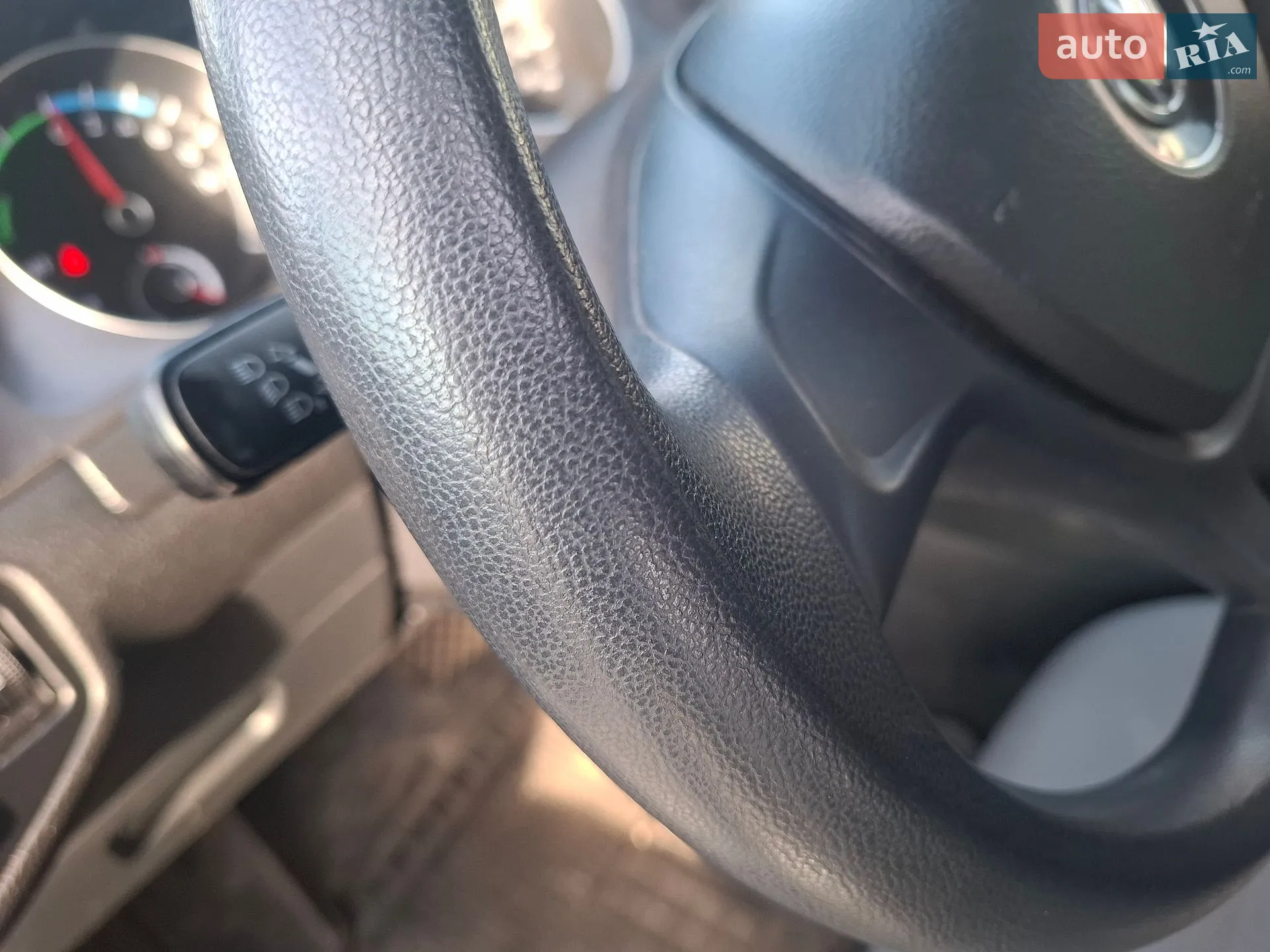 Volkswagen e-Golf 2015 VIN WVWKP7AU4FW906530 фото оголошення 30 з 35