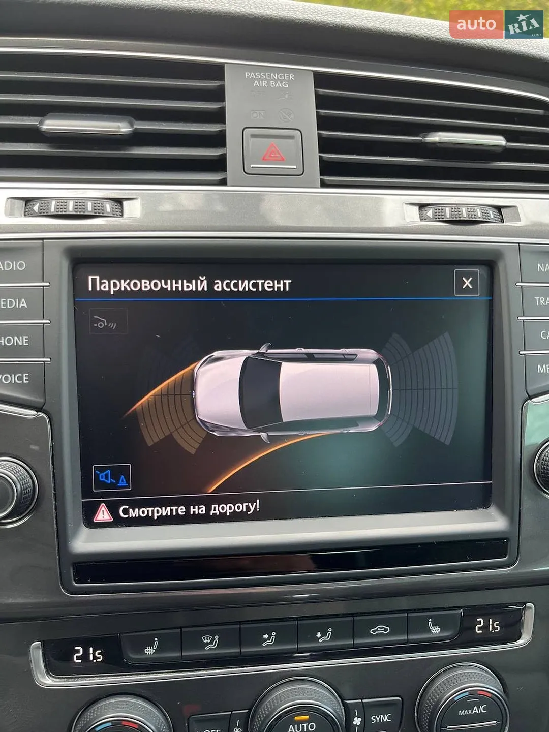 2016 Volkswagen Golf - мініатюра 29