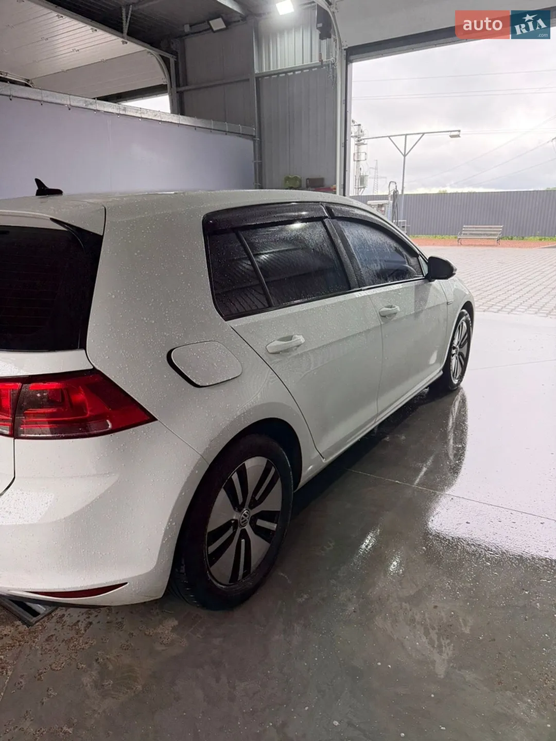 2016 Volkswagen Golf - мініатюра 8