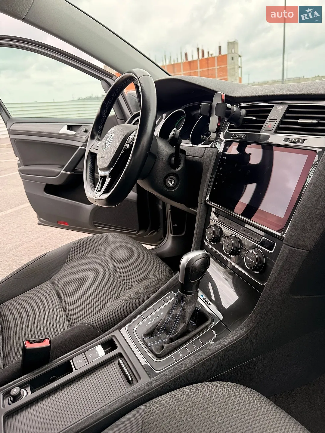 2020 Volkswagen Golf - мініатюра 20