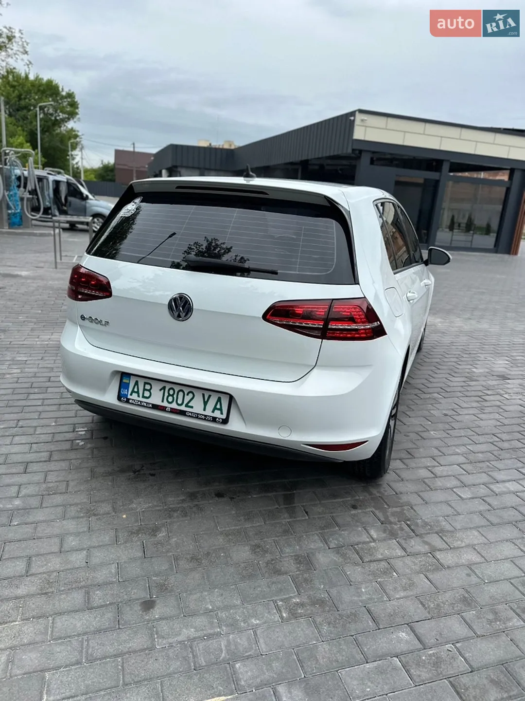 2014 Volkswagen Golf - мініатюра 4
