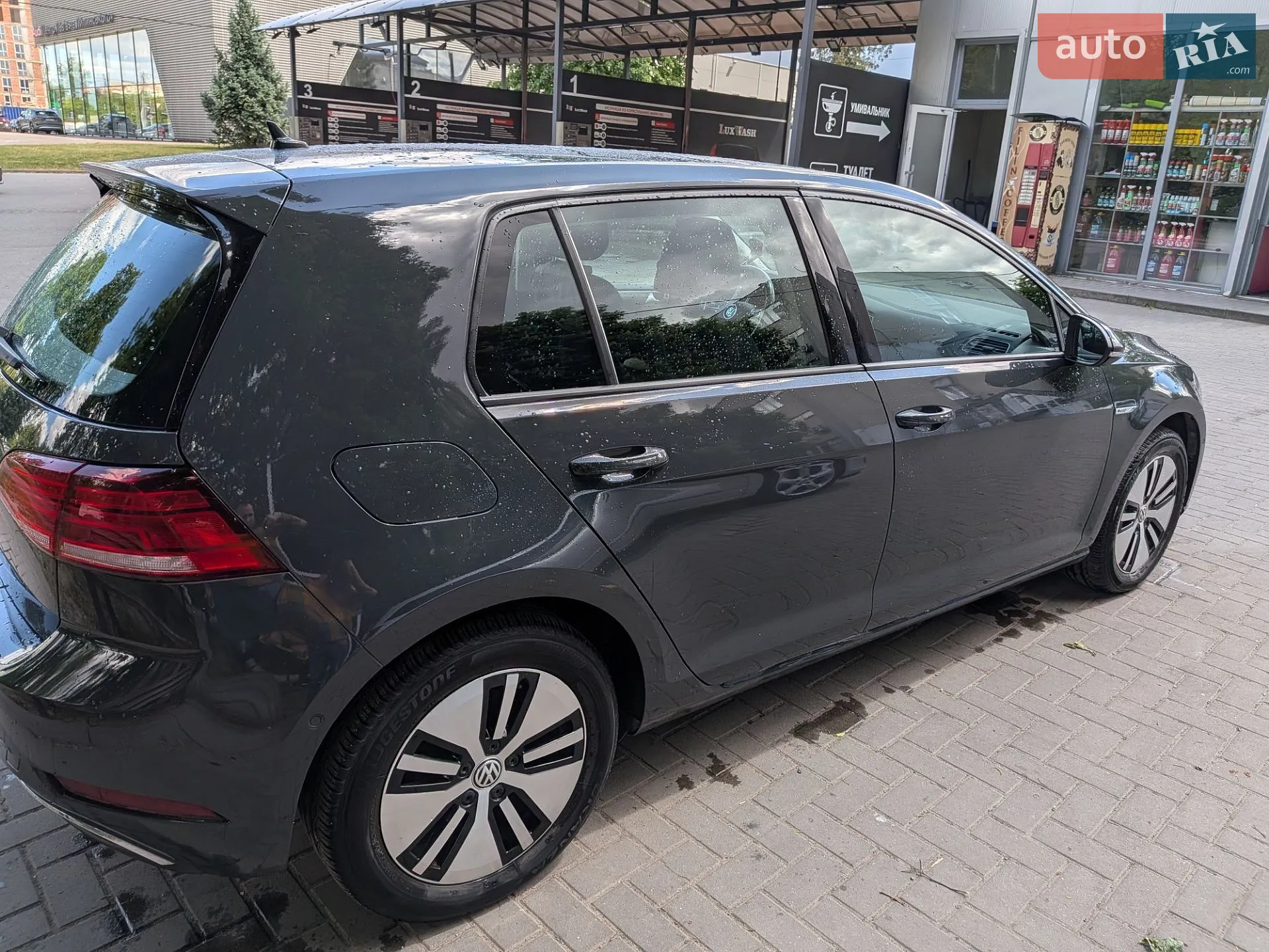 2020 Volkswagen Golf - мініатюра 8