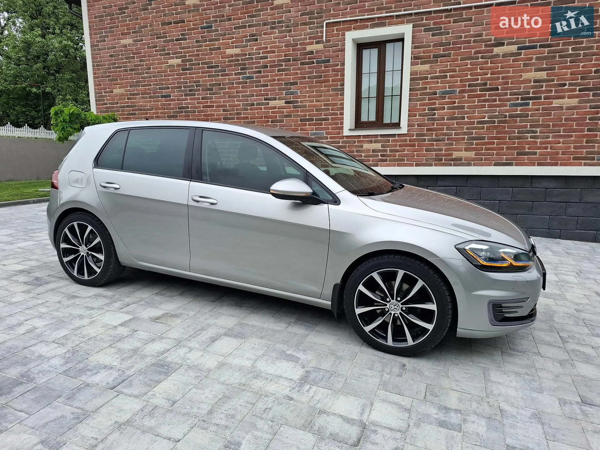 2017 Volkswagen Golf - мініатюра 4