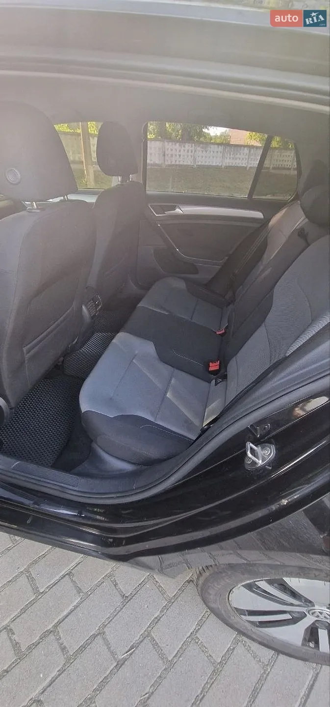 2016 Volkswagen Golf - мініатюра 28