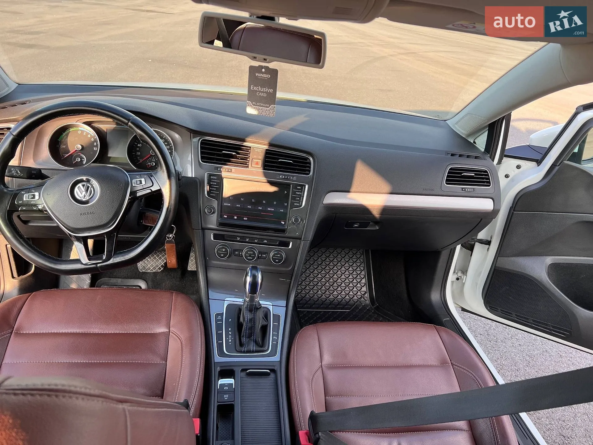 2014 Volkswagen Golf - мініатюра 9