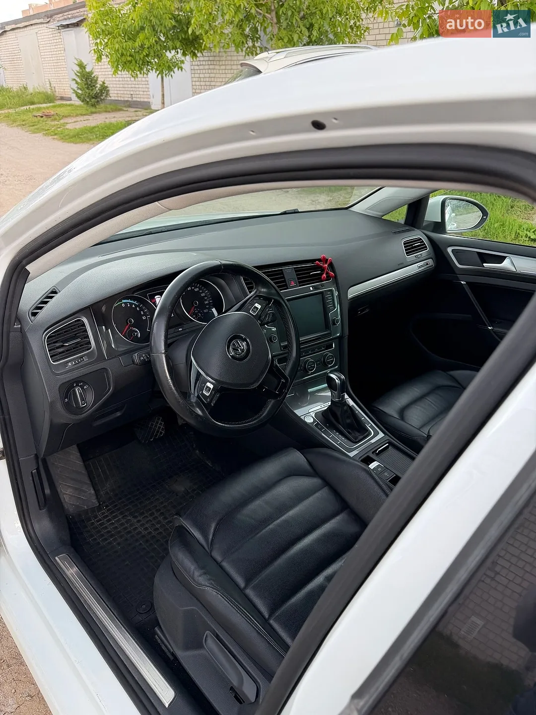 2014 Volkswagen Golf - мініатюра 9