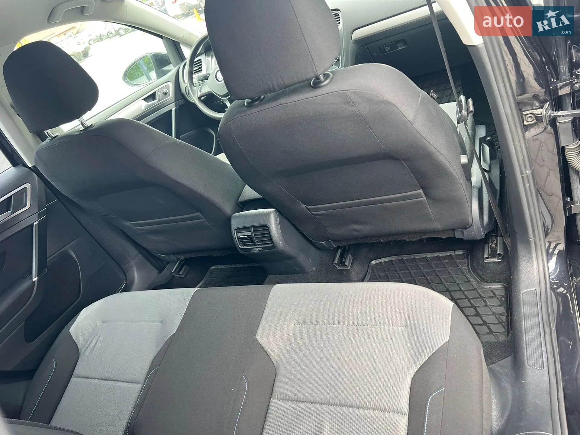 2015 Volkswagen Golf - мініатюра 26