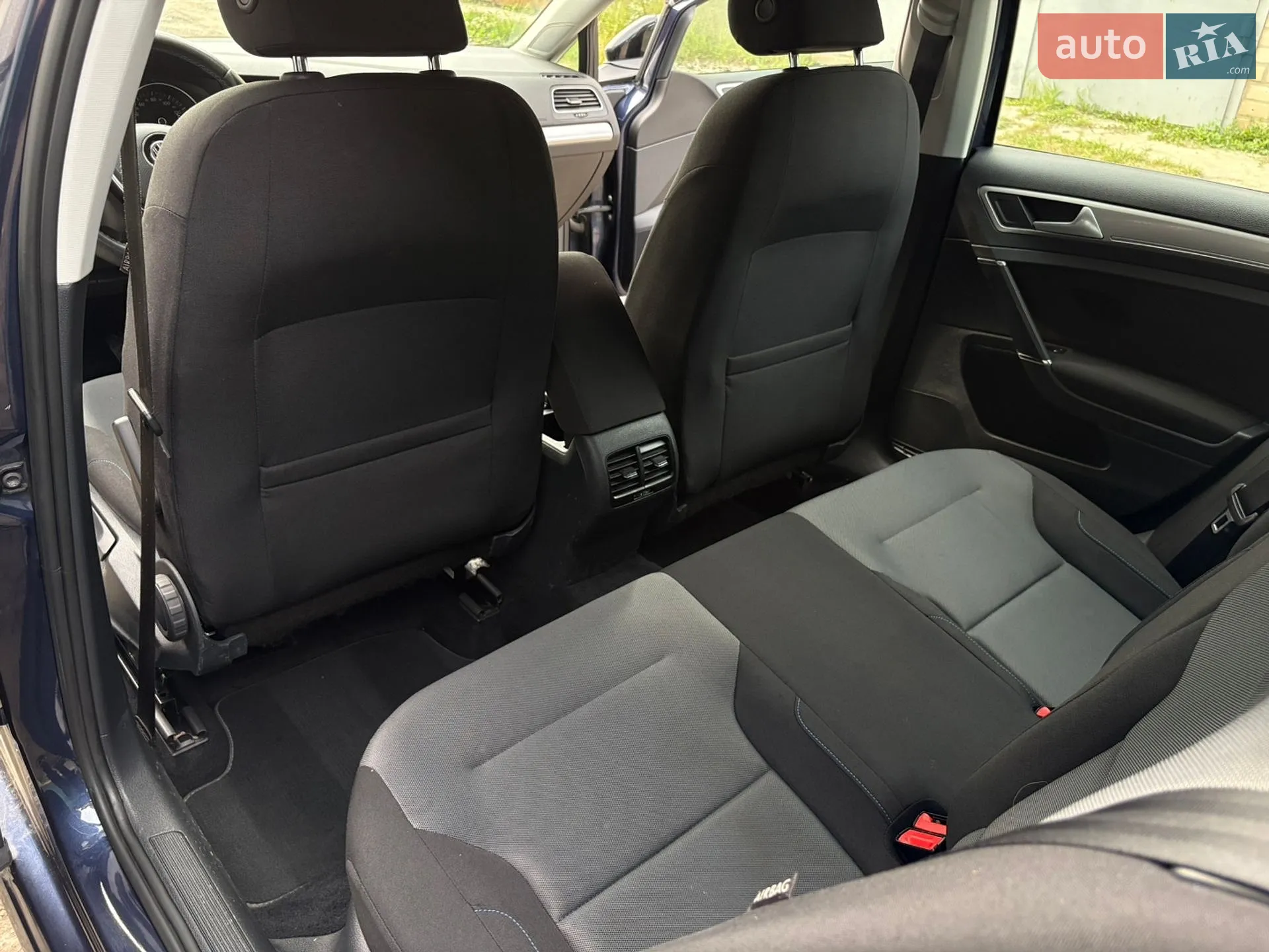 2015 Volkswagen Golf - мініатюра 30