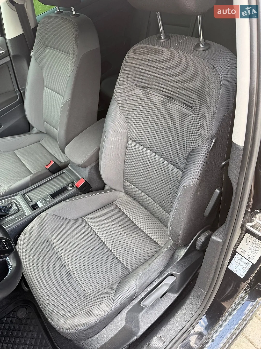 2017 Volkswagen Golf - мініатюра 38