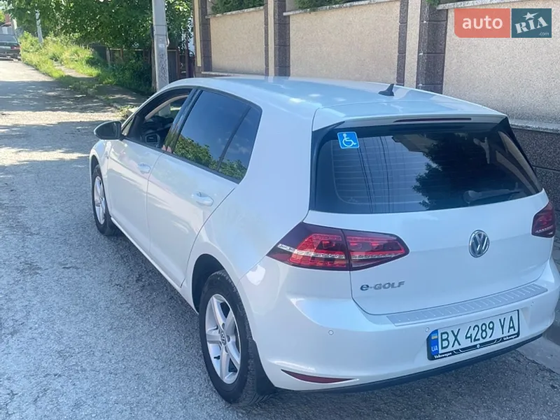 Volkswagen e-Golf