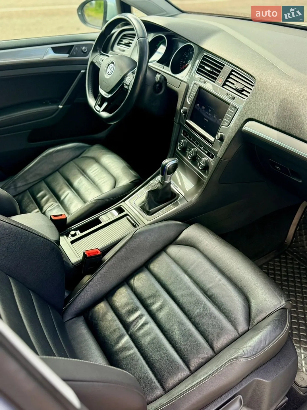 2016 Volkswagen Golf - мініатюра 37