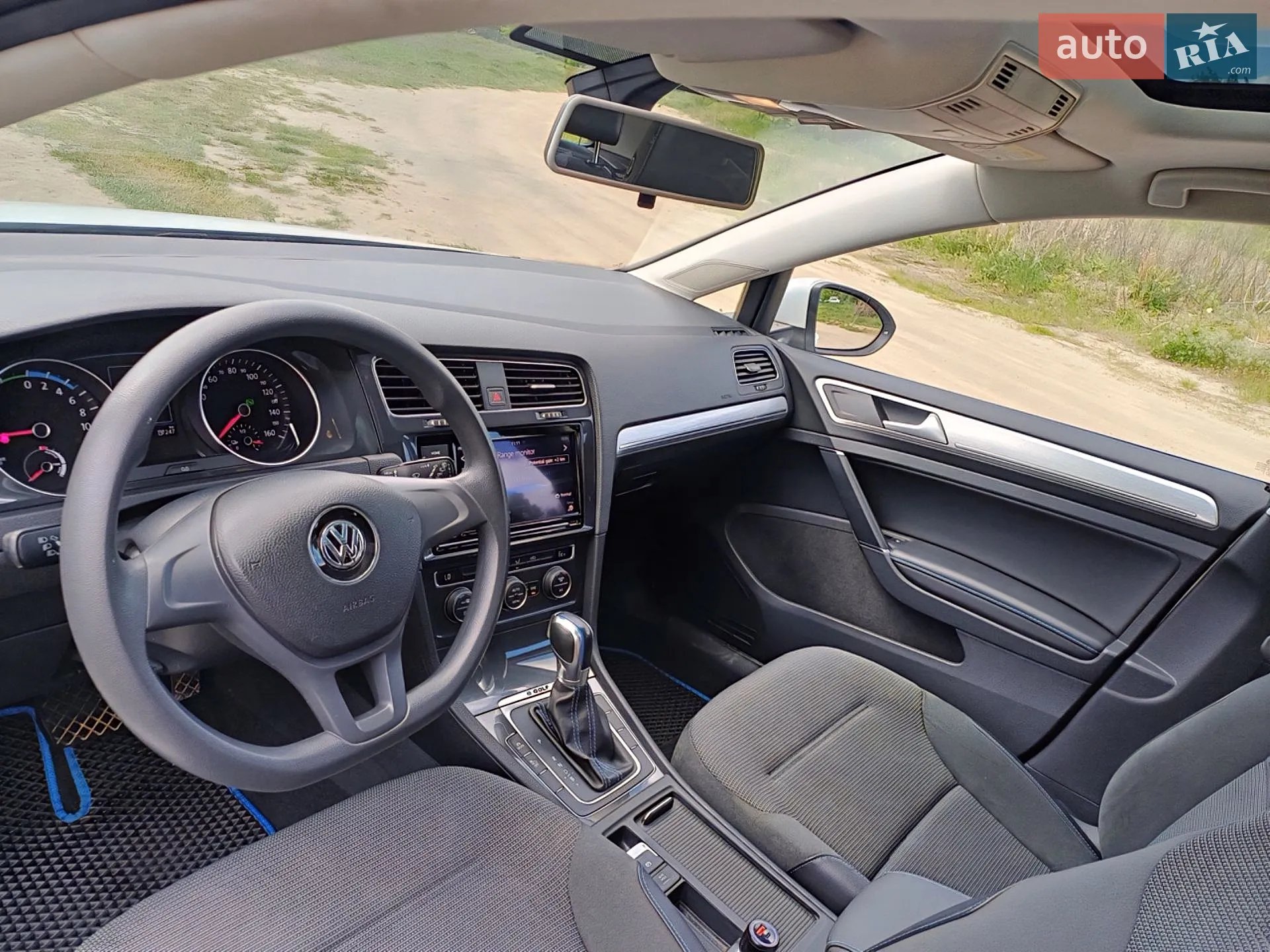 2019 Volkswagen Golf - мініатюра 10