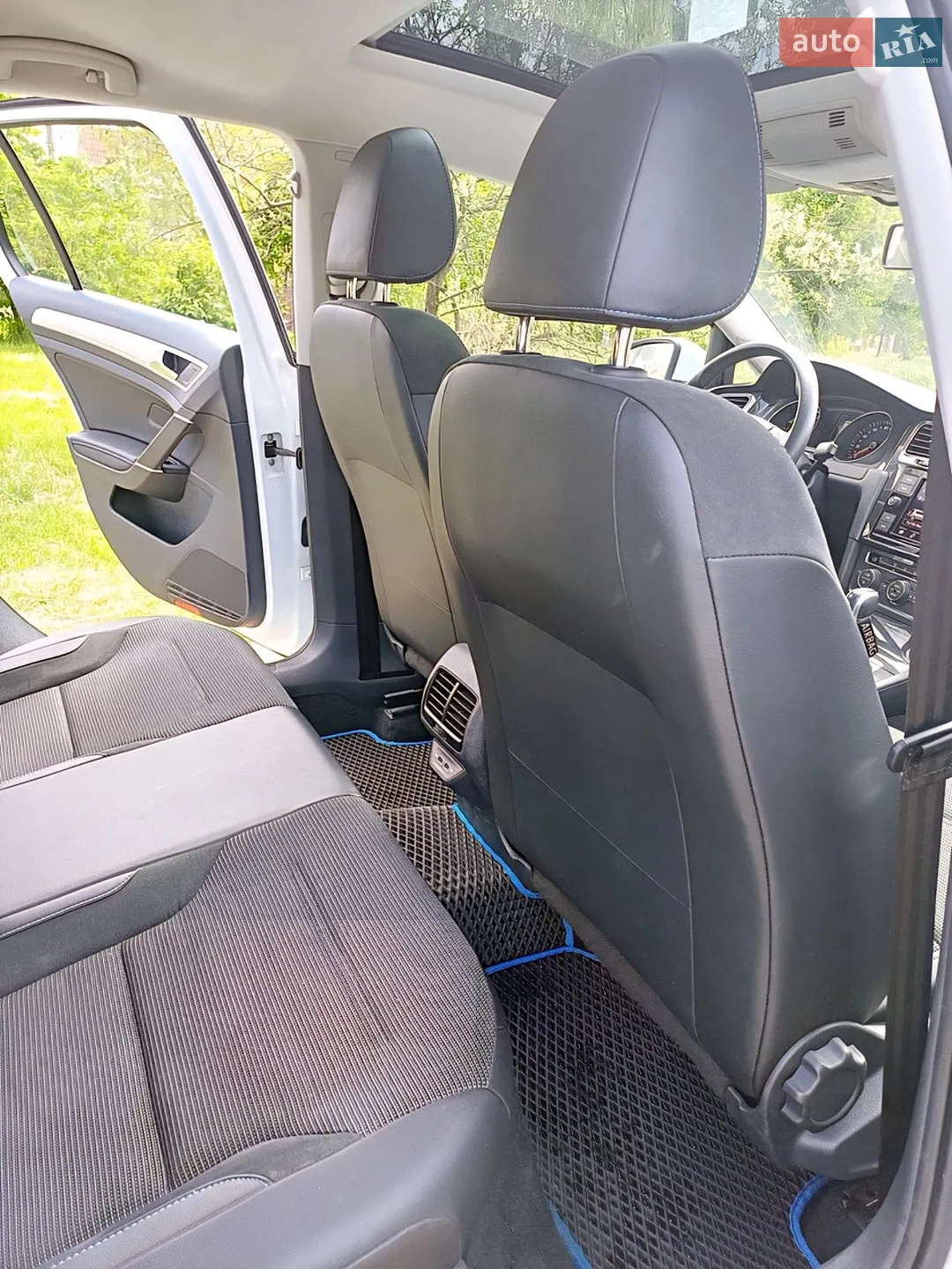 2019 Volkswagen Golf - мініатюра 17