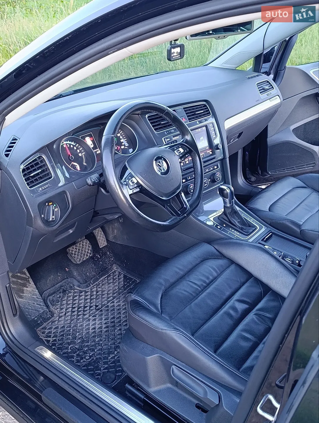 2015 Volkswagen Golf - мініатюра 32