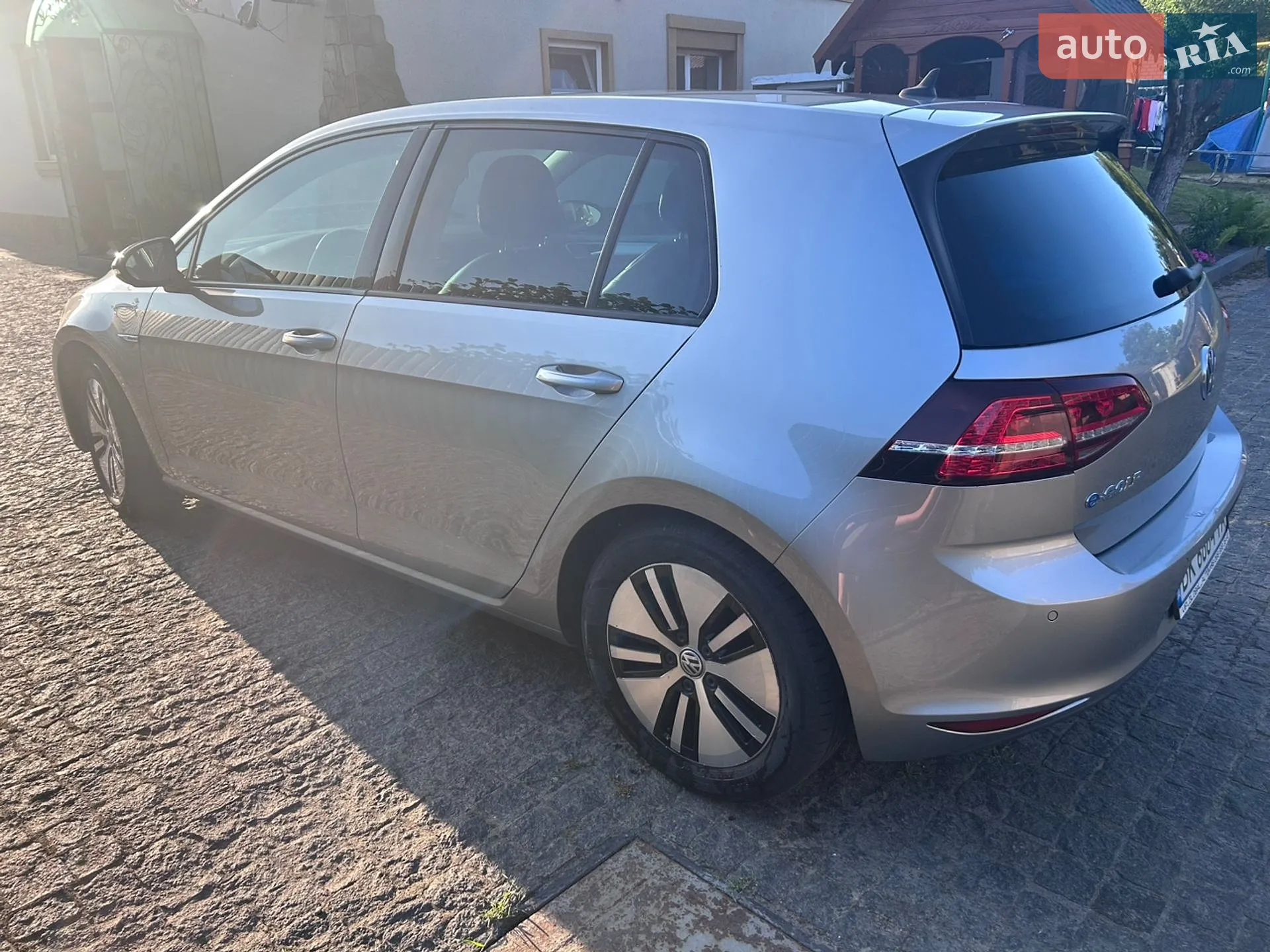 2016 Volkswagen Golf - мініатюра 5