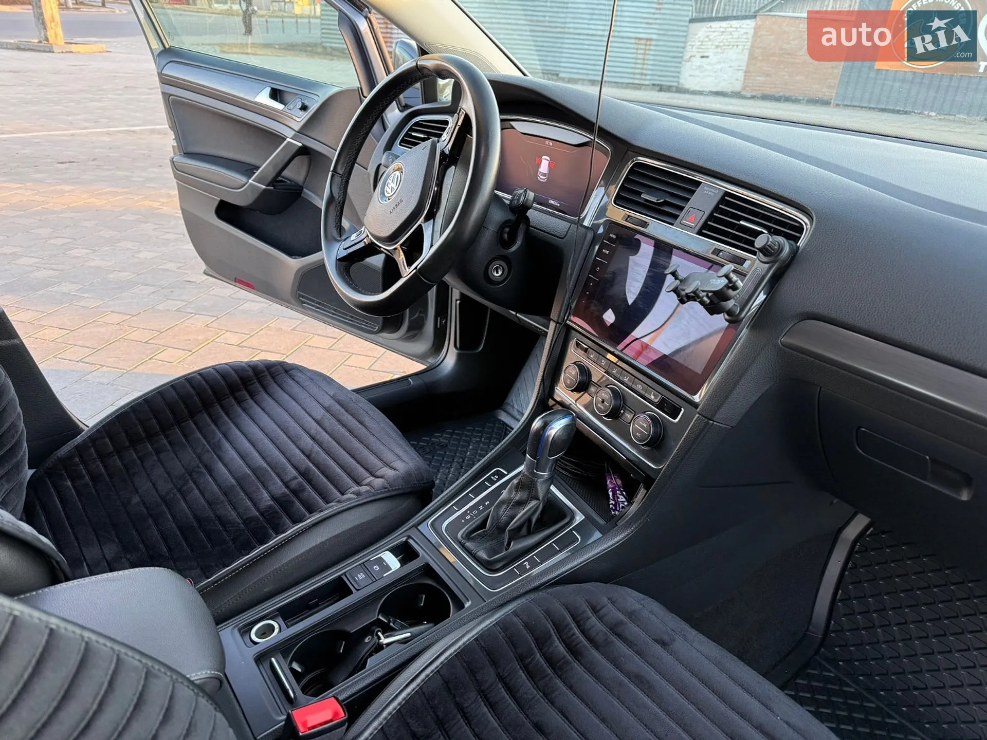 2017 Volkswagen Golf - мініатюра 16