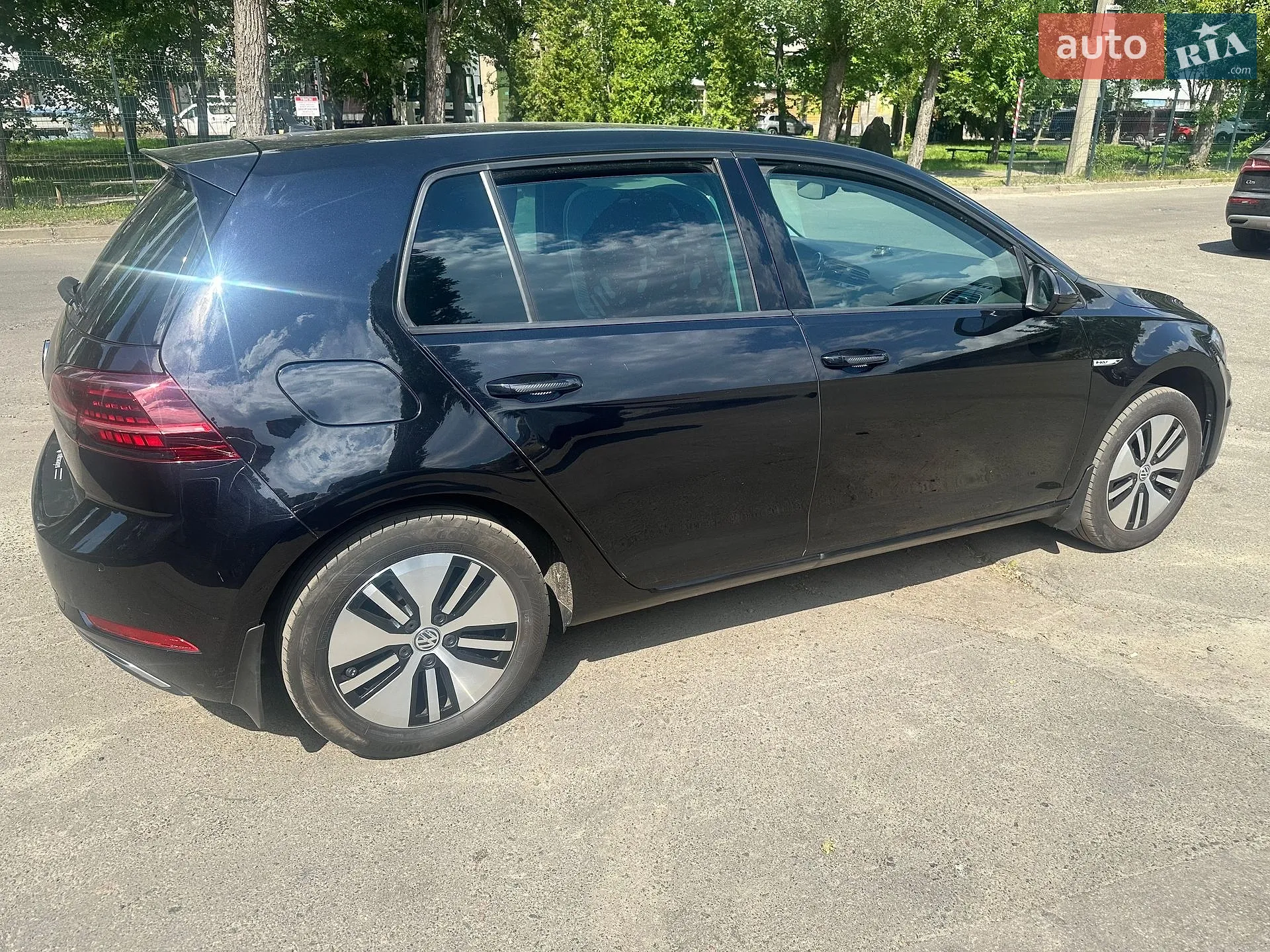 2018 Volkswagen Golf - мініатюра 3