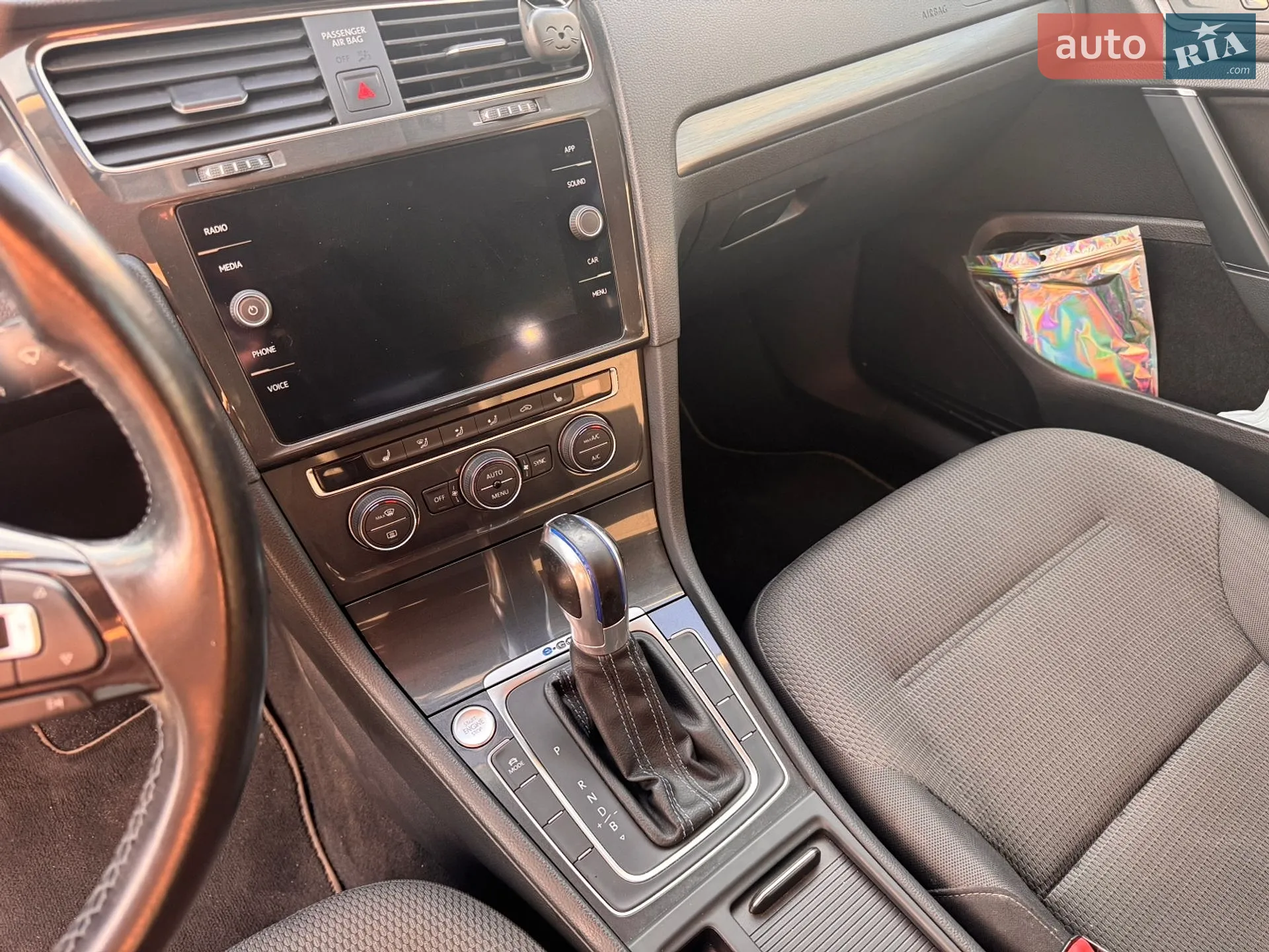 2019 Volkswagen Golf - мініатюра 13