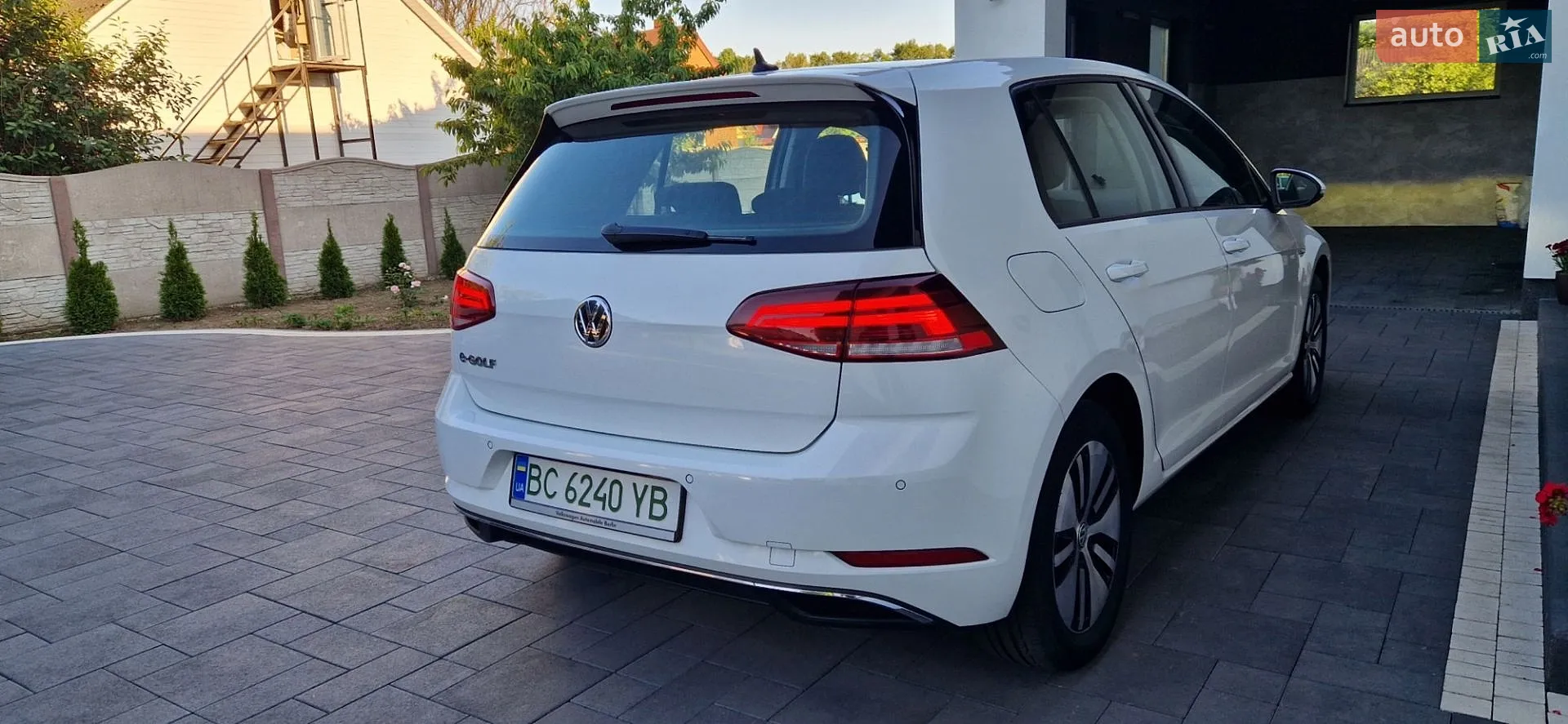 2020 Volkswagen Golf - мініатюра 4