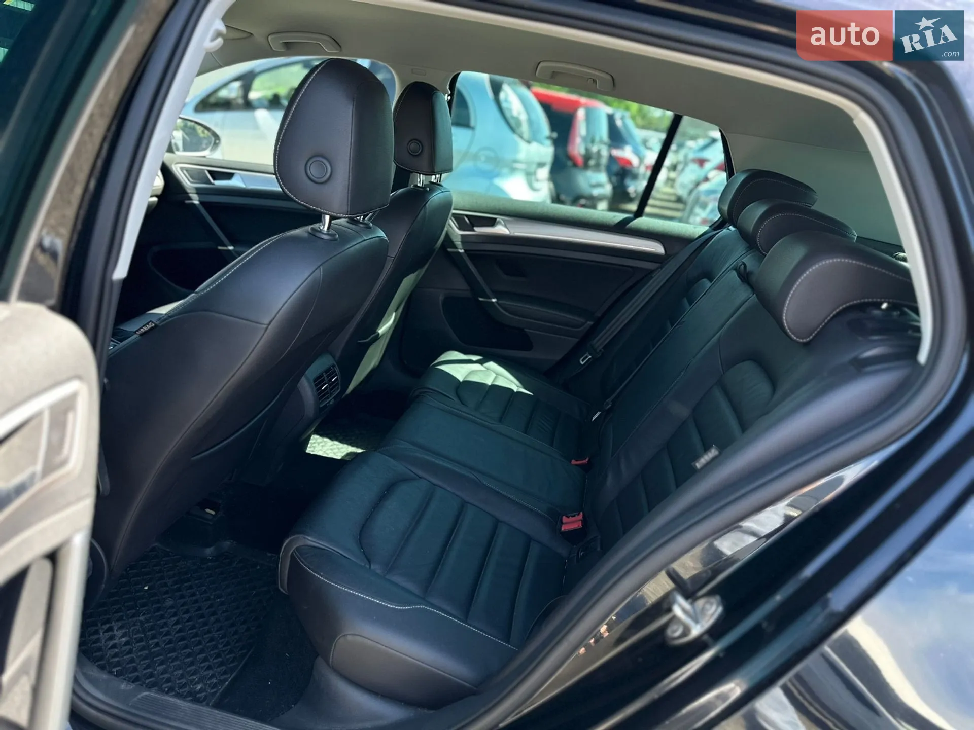 2016 Volkswagen Golf - мініатюра 42