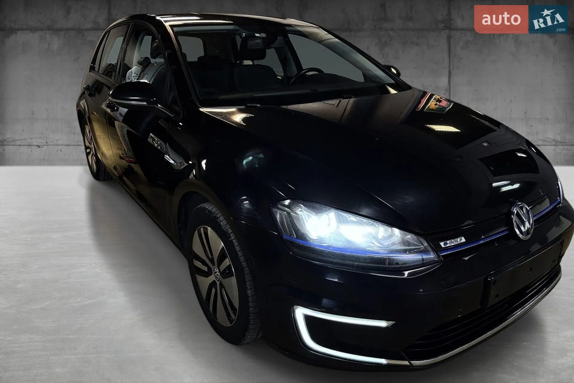 2015 Volkswagen Golf - фото 1