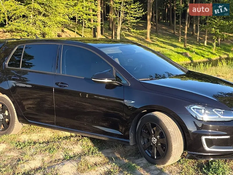 Volkswagen e-Golf 2018 VIN WVWZZZAUZJ8907334 фото оголошення 4 з 41