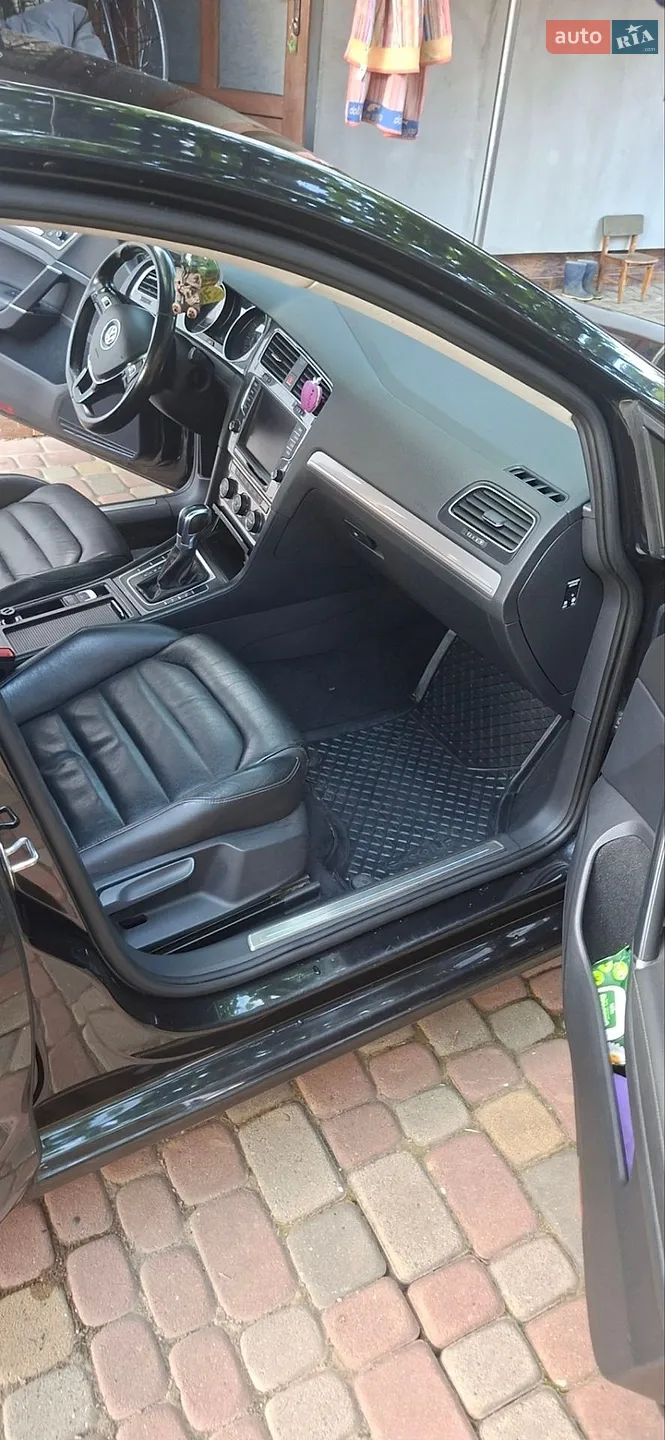 2014 Volkswagen Golf - мініатюра 24