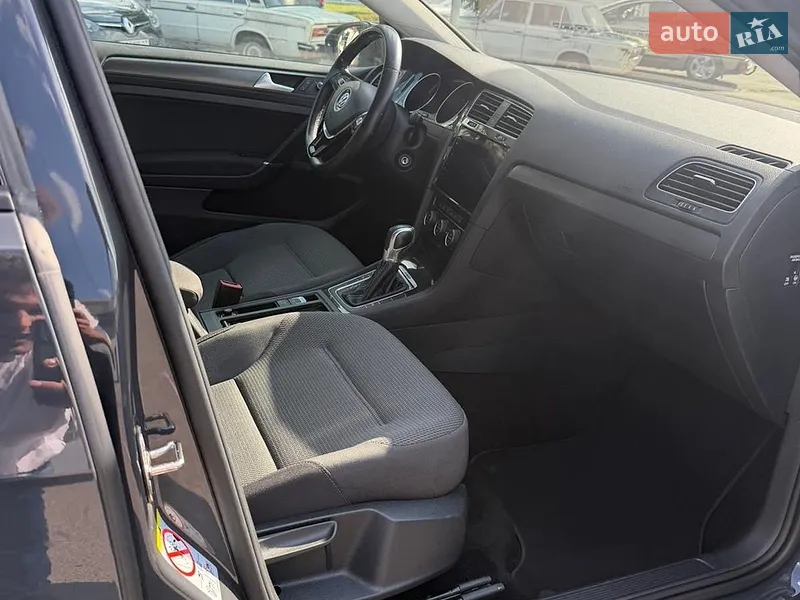Volkswagen e-Golf 2018 VIN WVWZZZAUZK8902194 фото оголошення 16 з 47