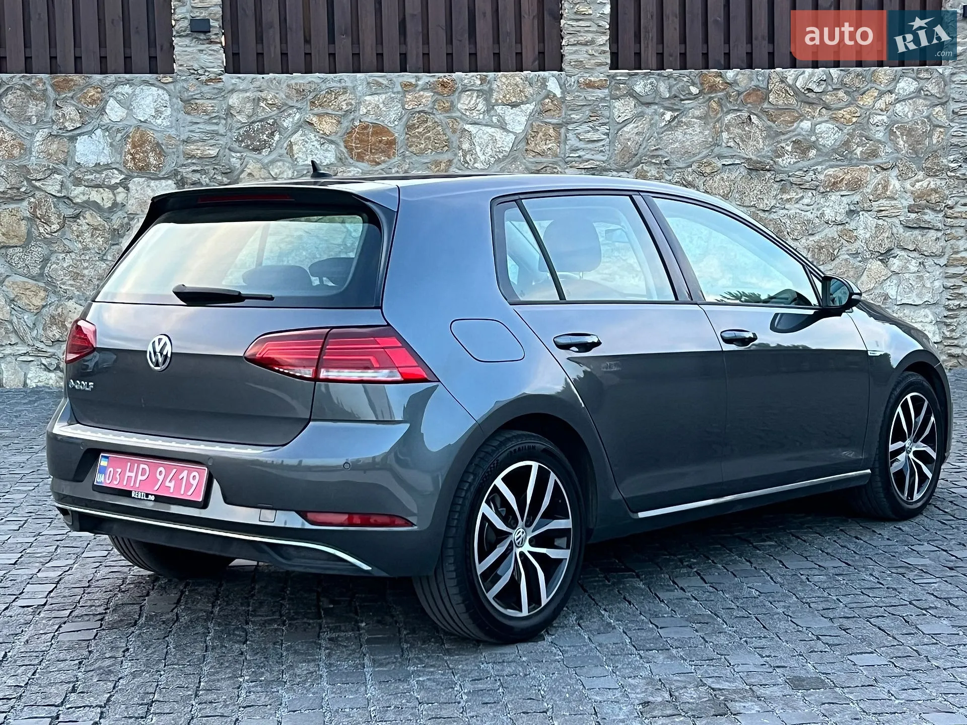 2019 Volkswagen Golf - мініатюра 26