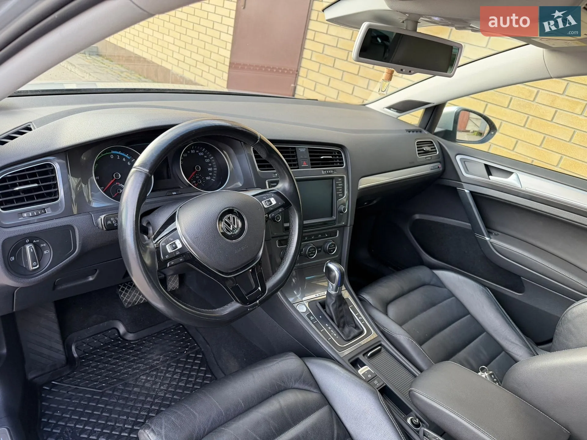 2015 Volkswagen Golf - мініатюра 12