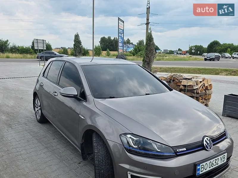 Volkswagen e-Golf