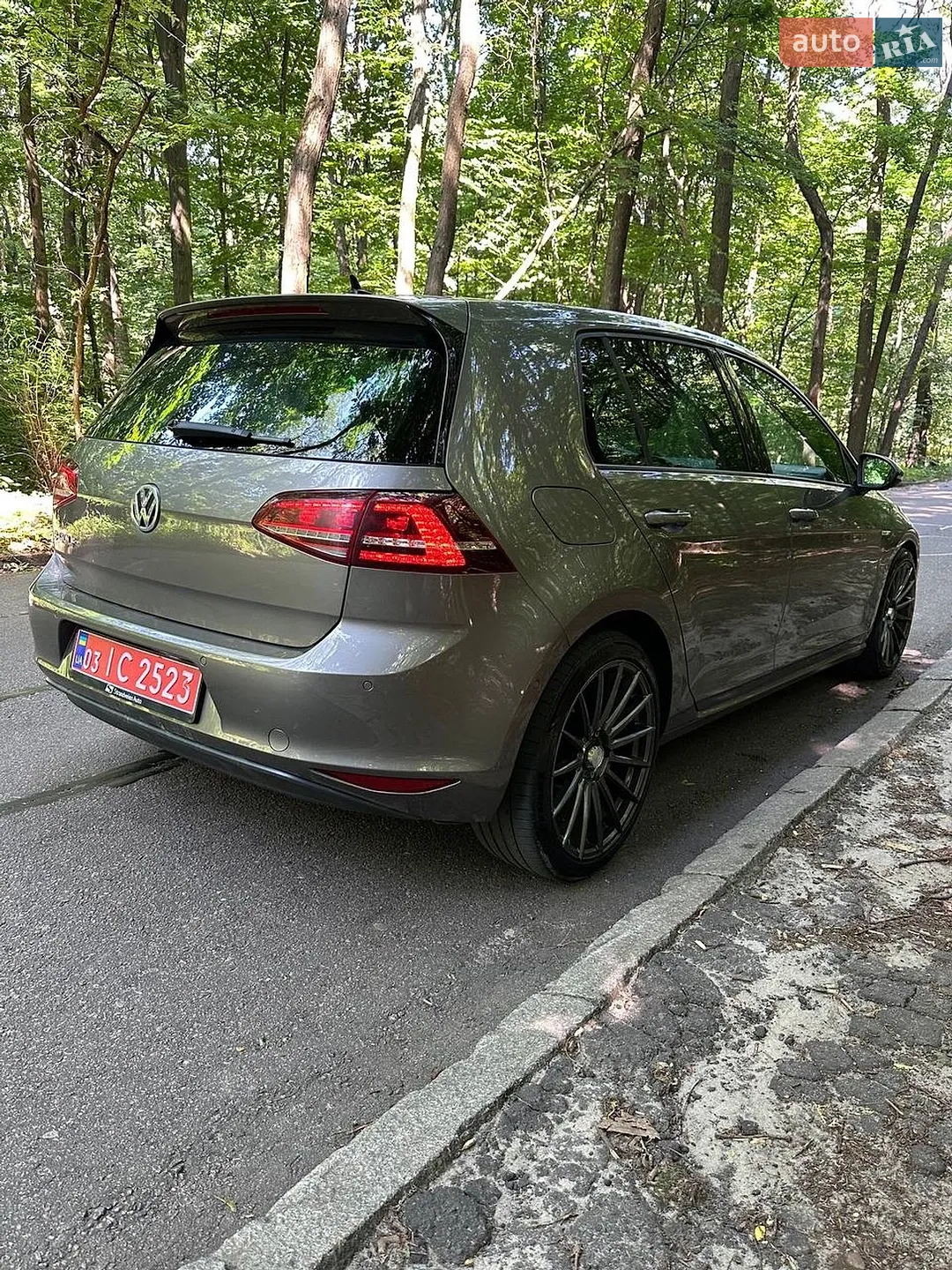 2015 Volkswagen Golf - мініатюра 17