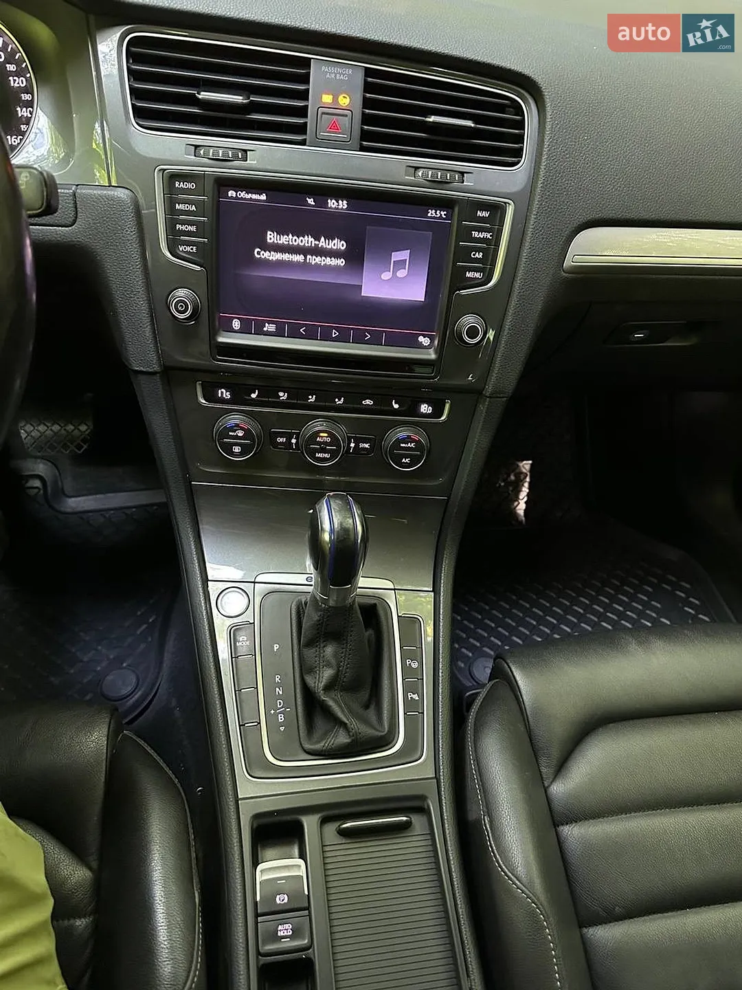 2015 Volkswagen Golf - мініатюра 32