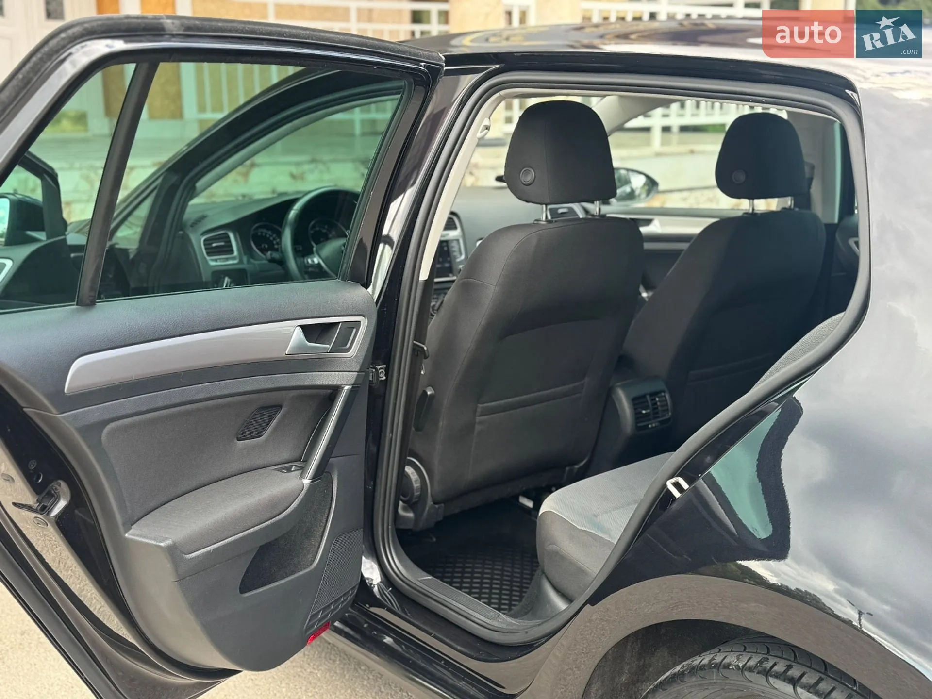 2015 Volkswagen Golf - мініатюра 41