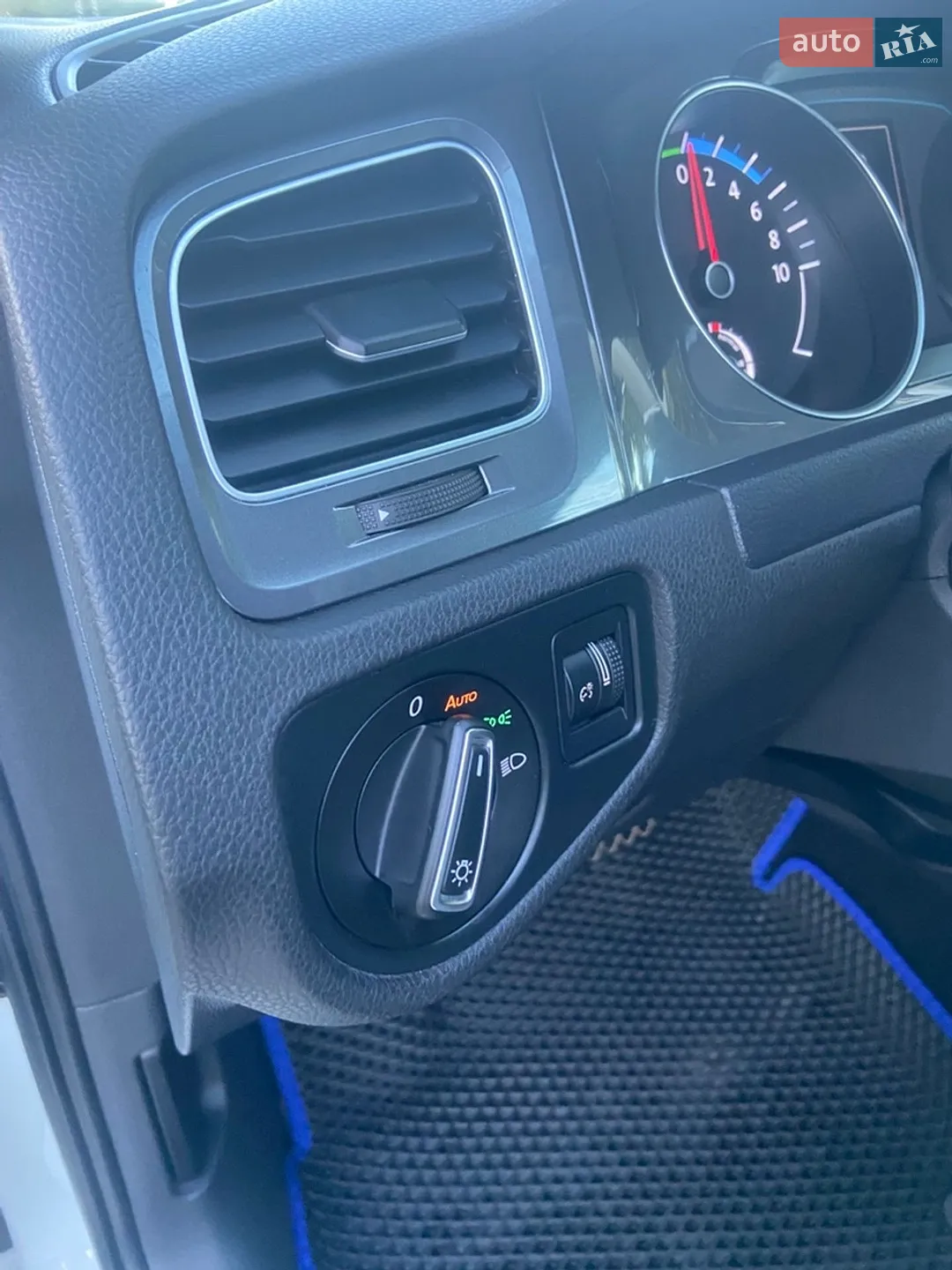 2015 Volkswagen Golf - мініатюра 24