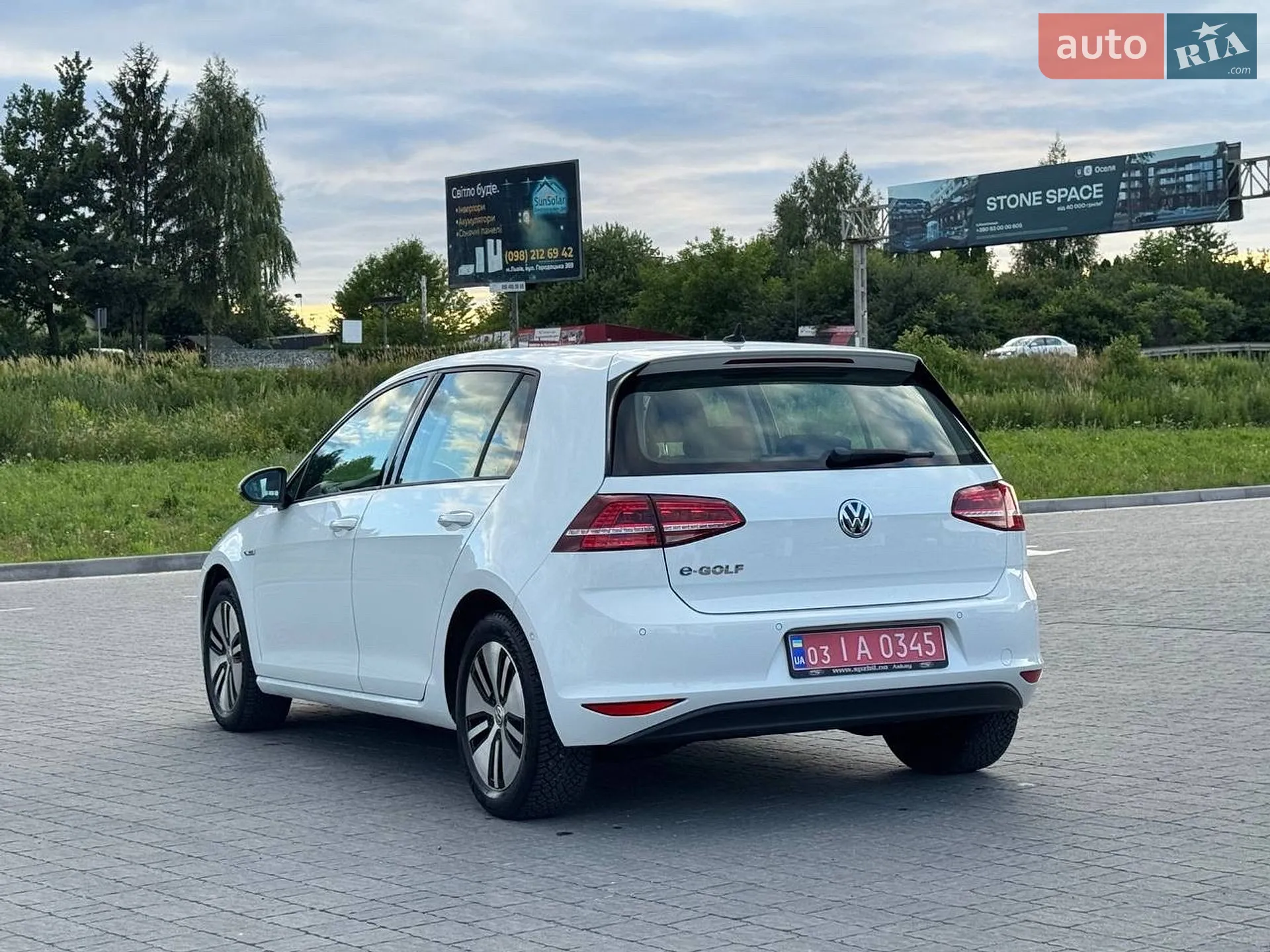 2015 Volkswagen Golf - мініатюра 2