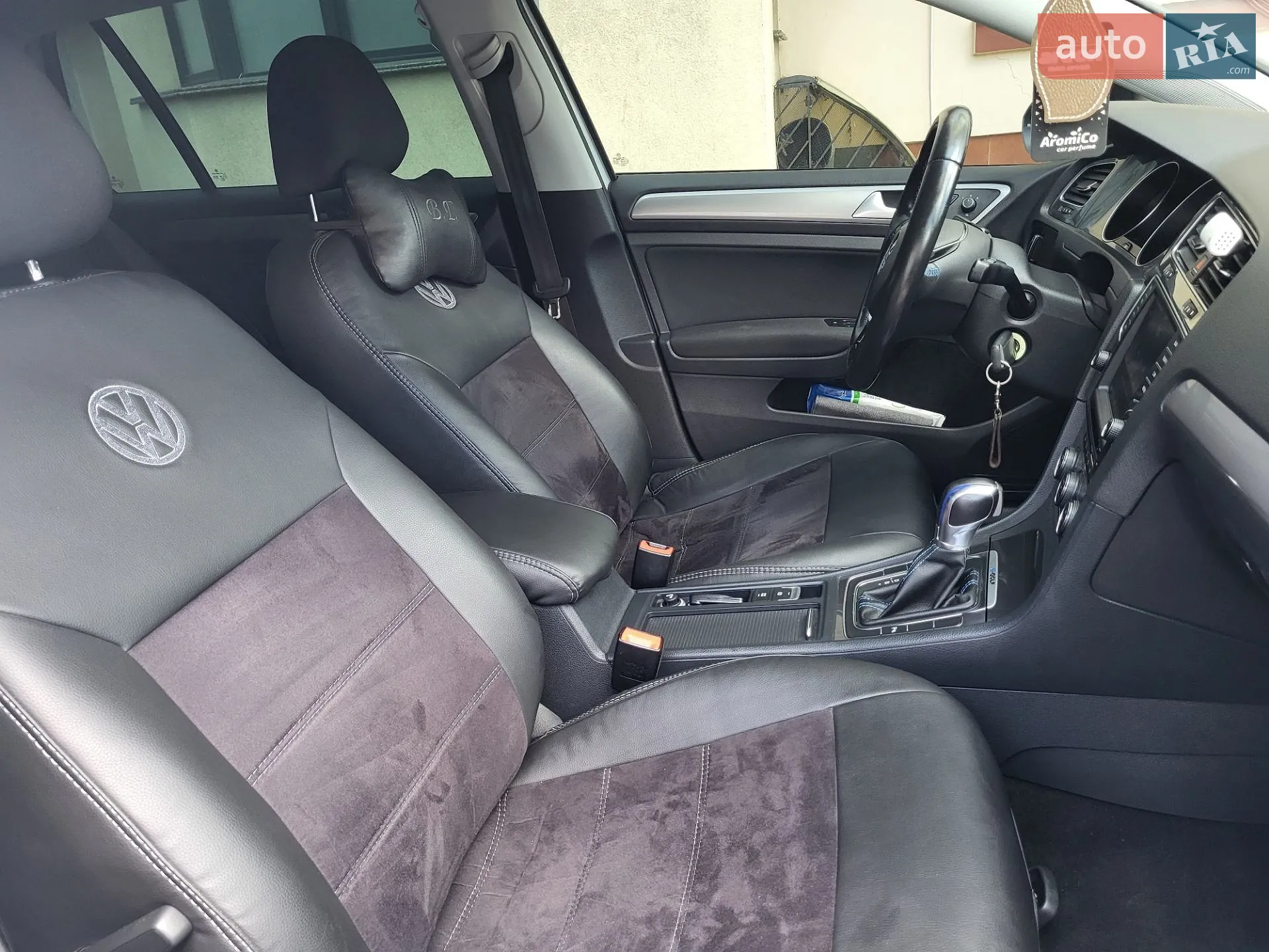 Volkswagen e-Golf 2015 VIN WVWZZZAUZGW902630 фото оголошення 29 з 73