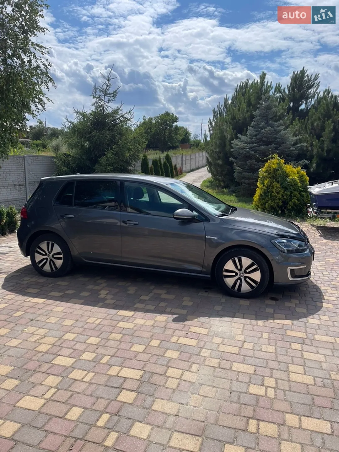 2017 Volkswagen Golf - фото 1