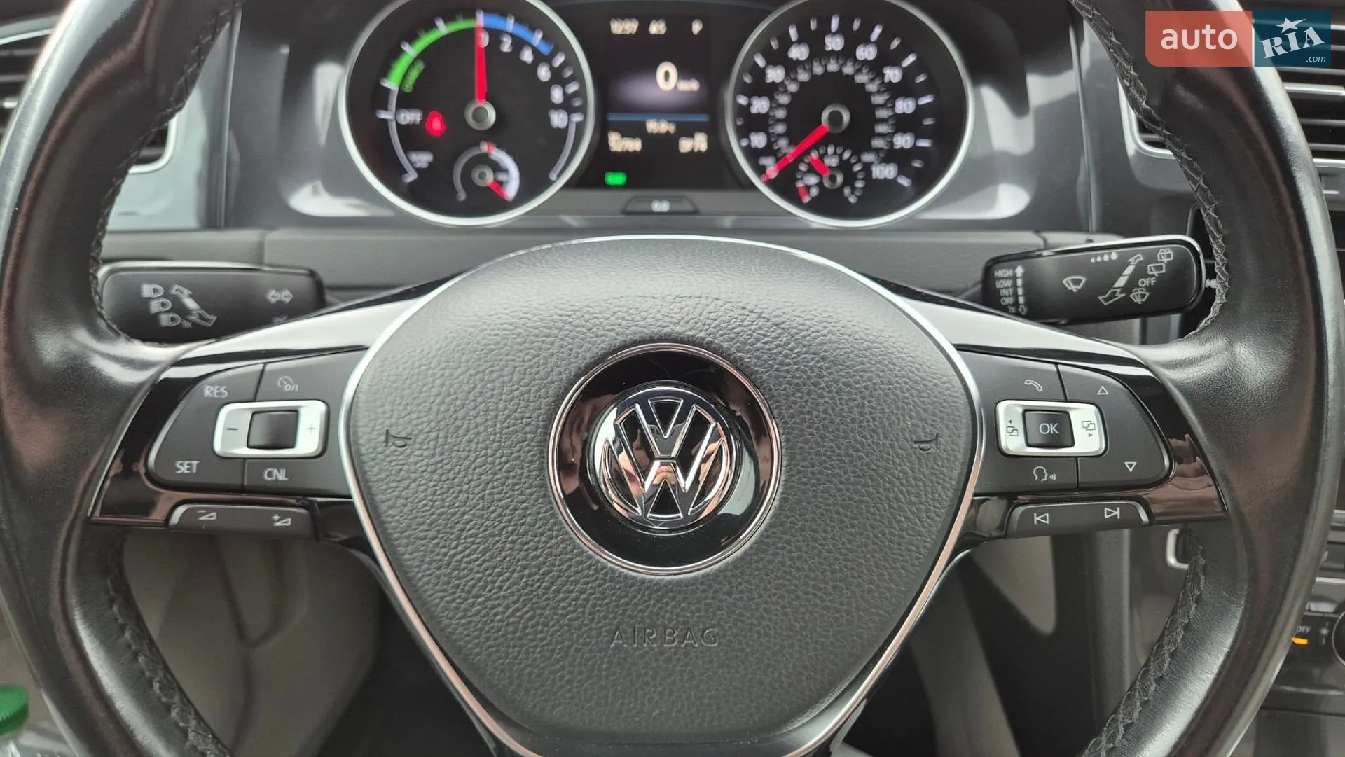 2017 Volkswagen Golf - мініатюра 12