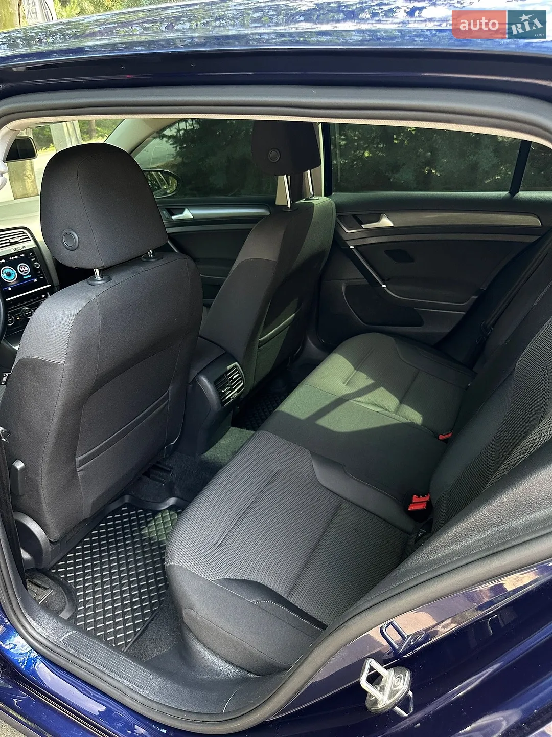 2017 Volkswagen Golf - мініатюра 21