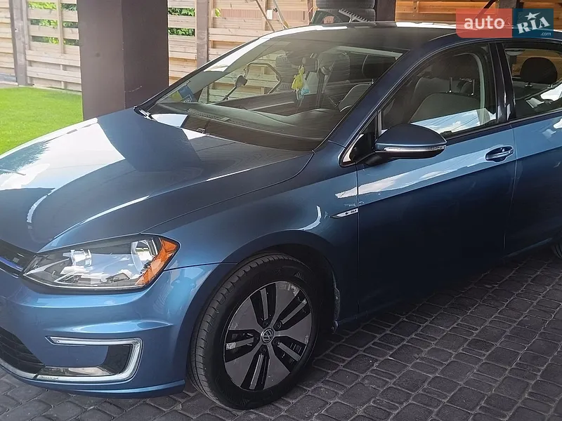 Volkswagen e-Golf