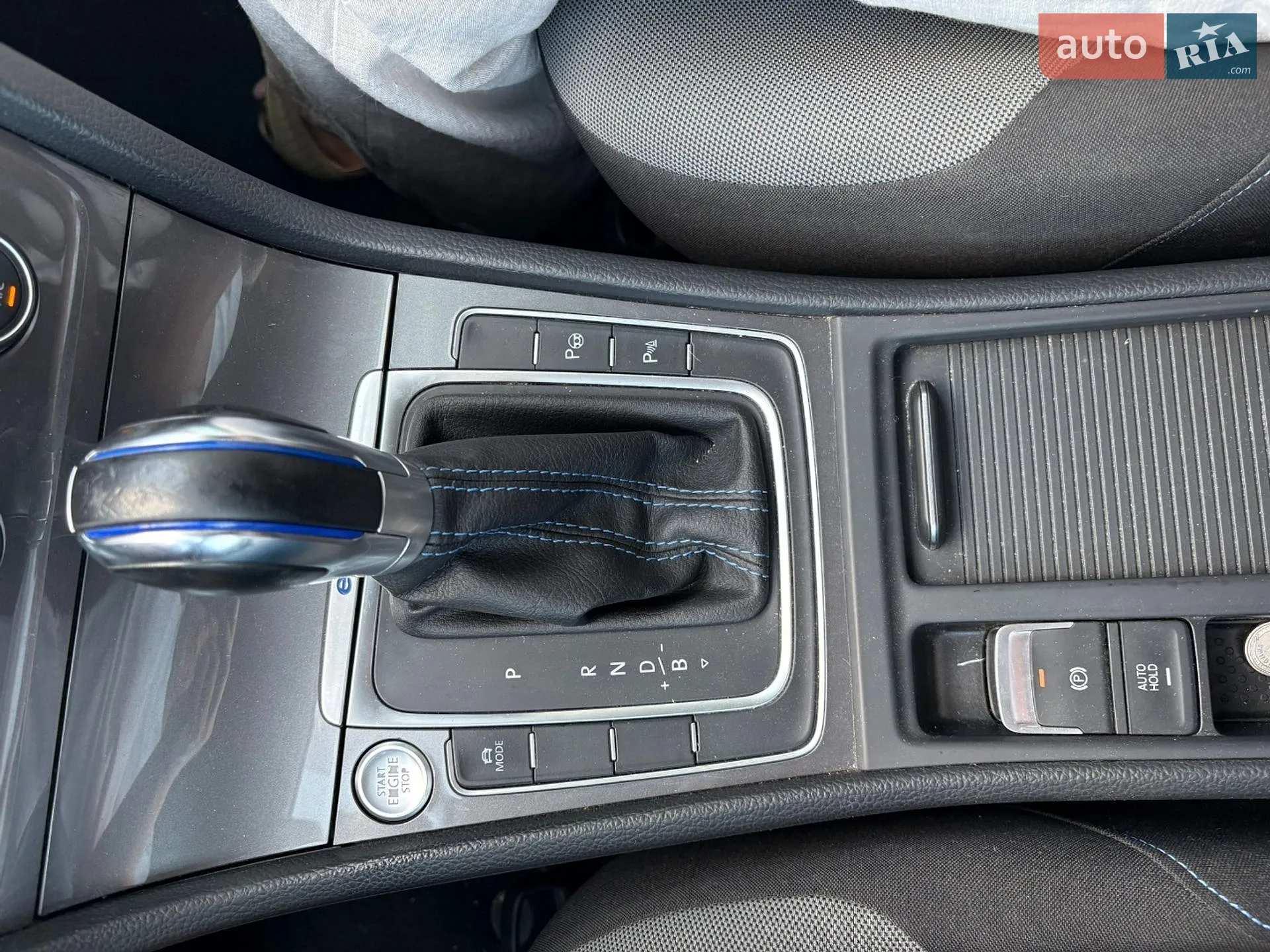 2014 Volkswagen Golf - мініатюра 9