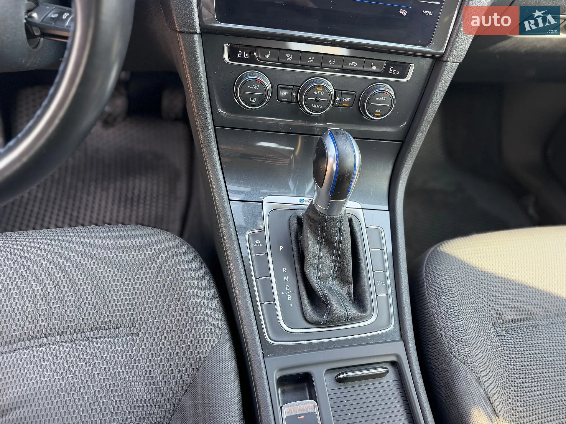 2019 Volkswagen Golf - мініатюра 24