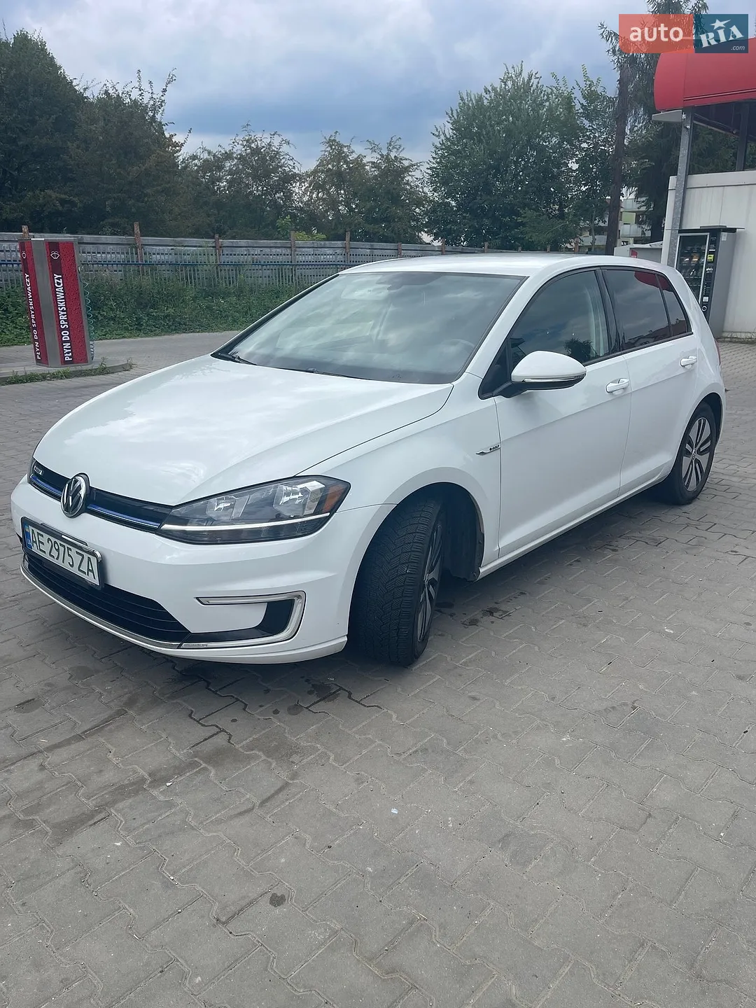 2017 Volkswagen Golf - фото 1