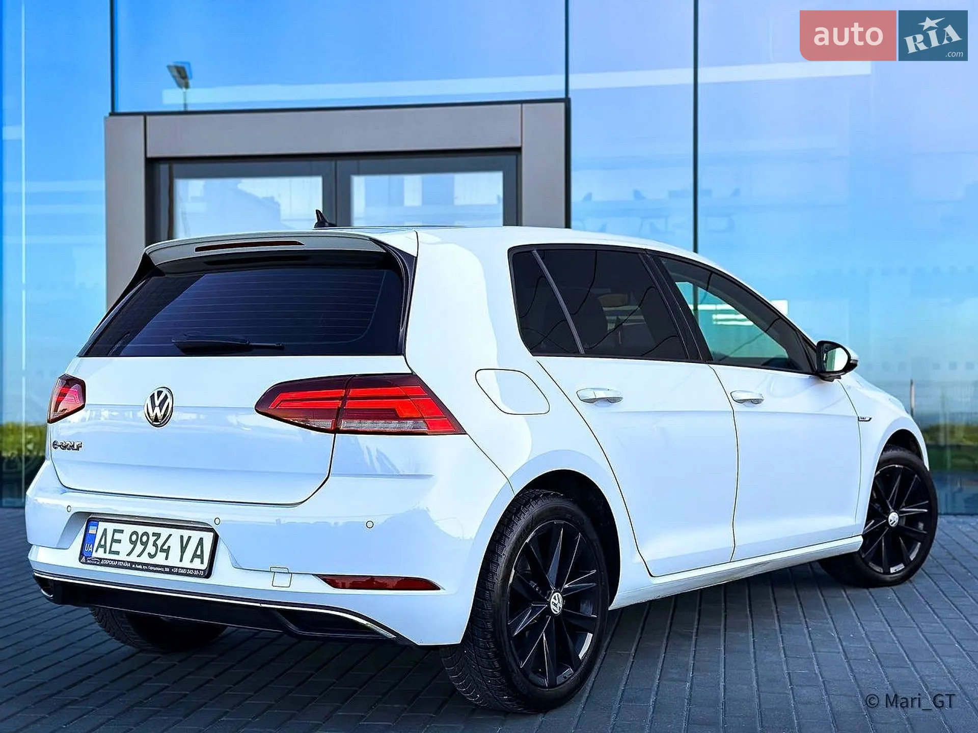 2019 Volkswagen Golf - мініатюра 12