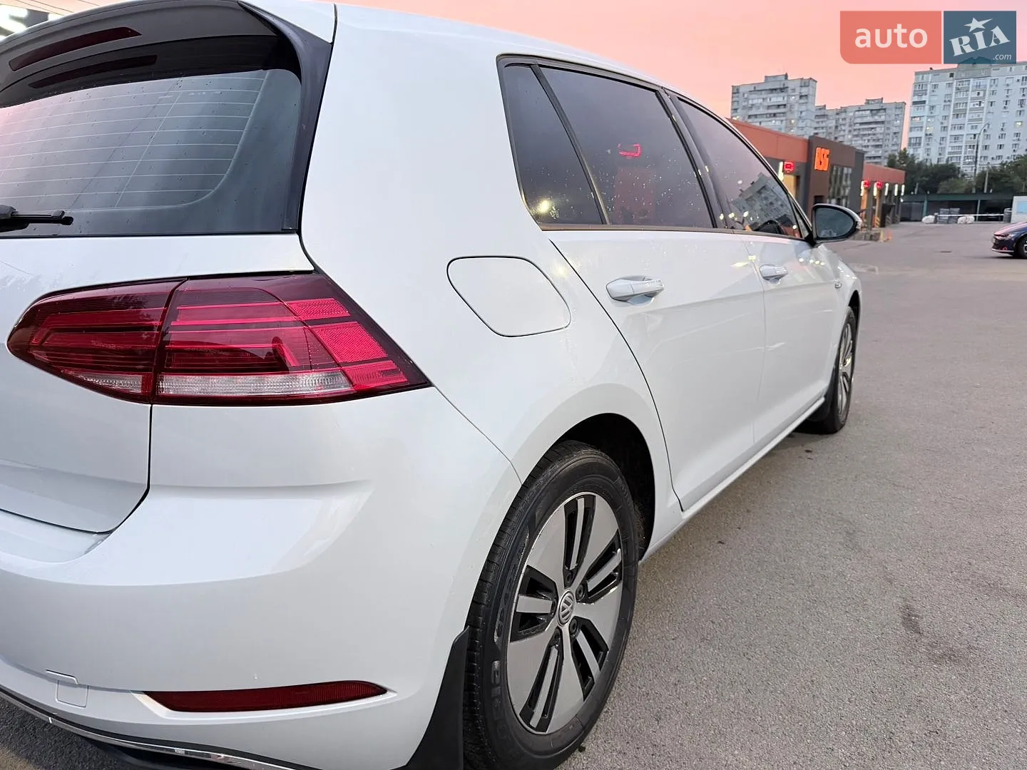 2017 Volkswagen Golf - мініатюра 5