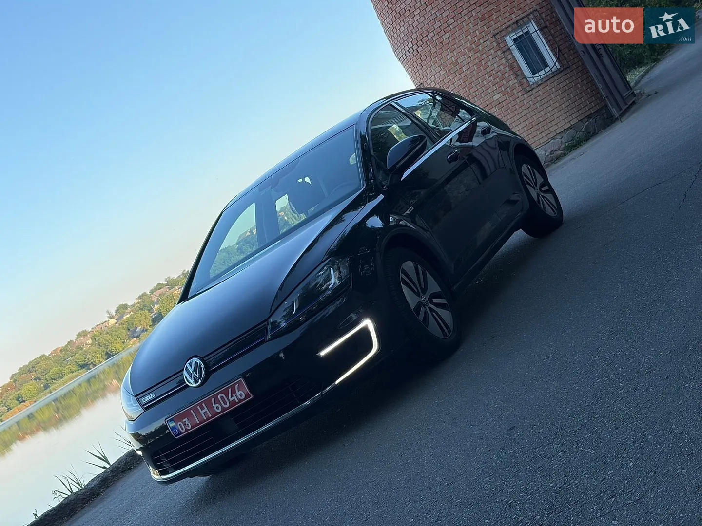 2015 Volkswagen Golf - мініатюра 2
