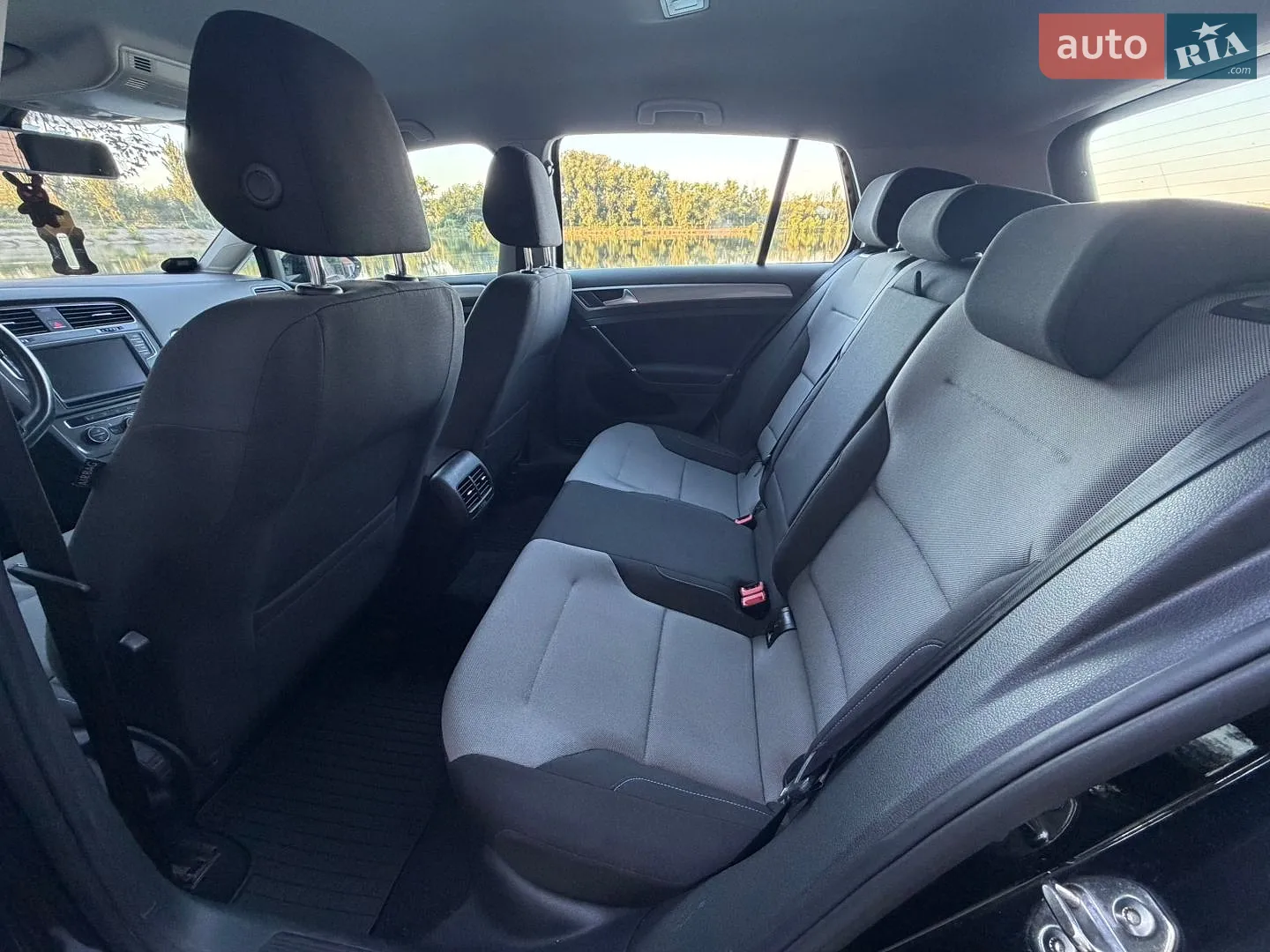 2015 Volkswagen Golf - мініатюра 15