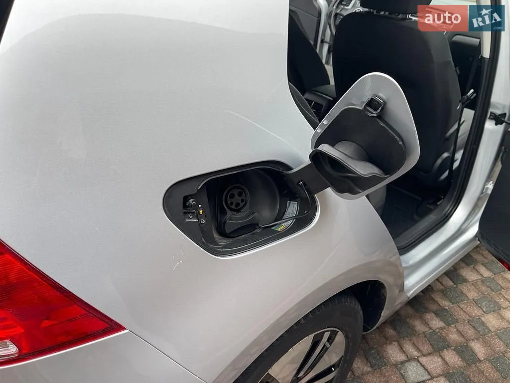 2015 Volkswagen Golf - мініатюра 21